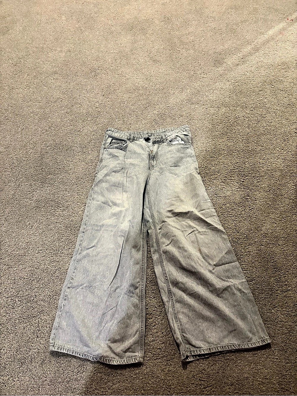 Wide Leg Jeans in Gray Like New